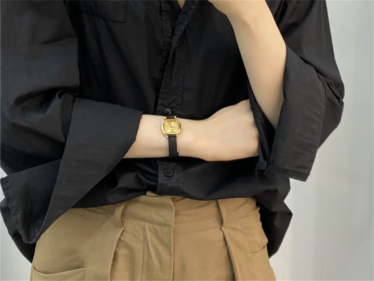 women's vintage style watch