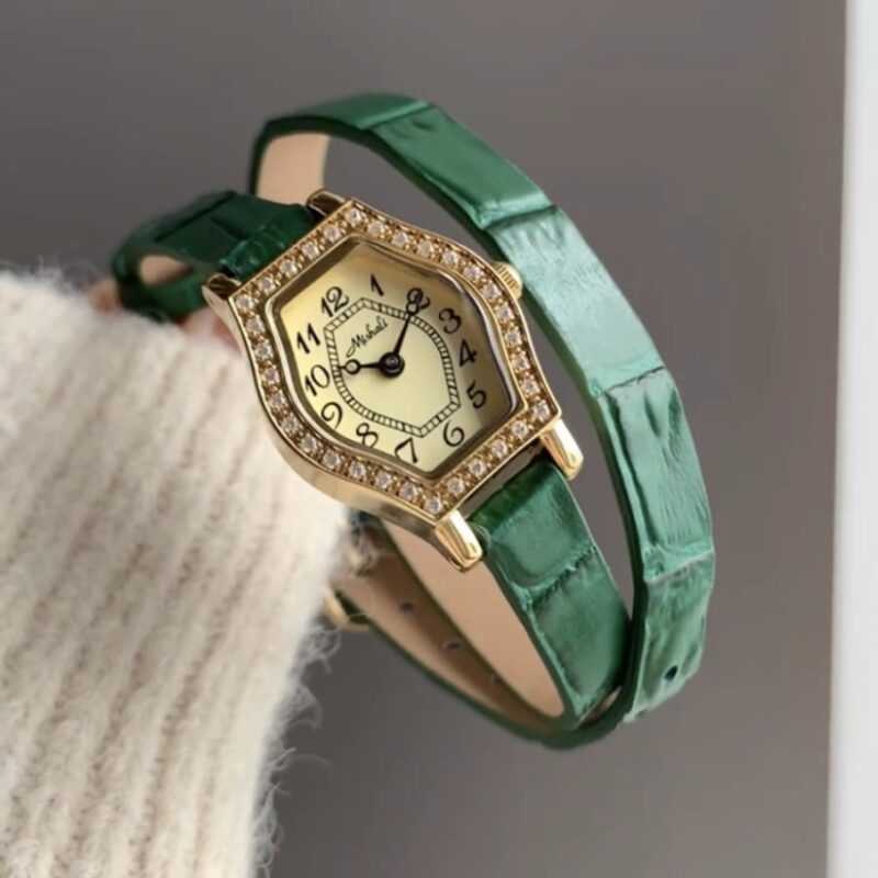 Vintage Small Face Black/Green Leather Ladies Watch
