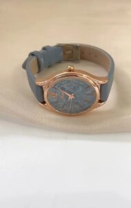 Vintage Style Brown/Blue Round Ladies Watch
