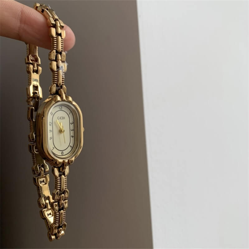 Chic Gold Beige Oval Face Bracelet Women’s Watch
