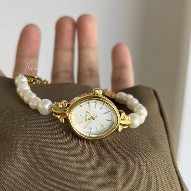 Vintage Small Oval Freshwater Pearl Bracelet Watch