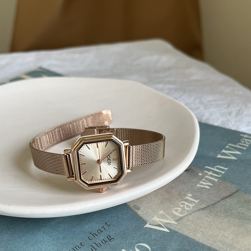 Dainty Gold Polygon Stainless Steel Bracelet Watch