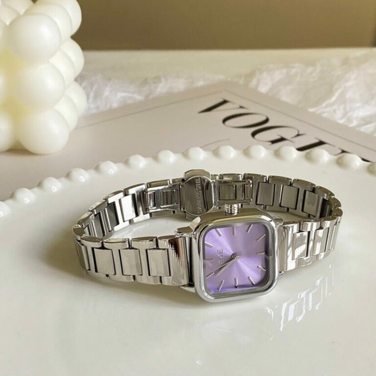 square watch