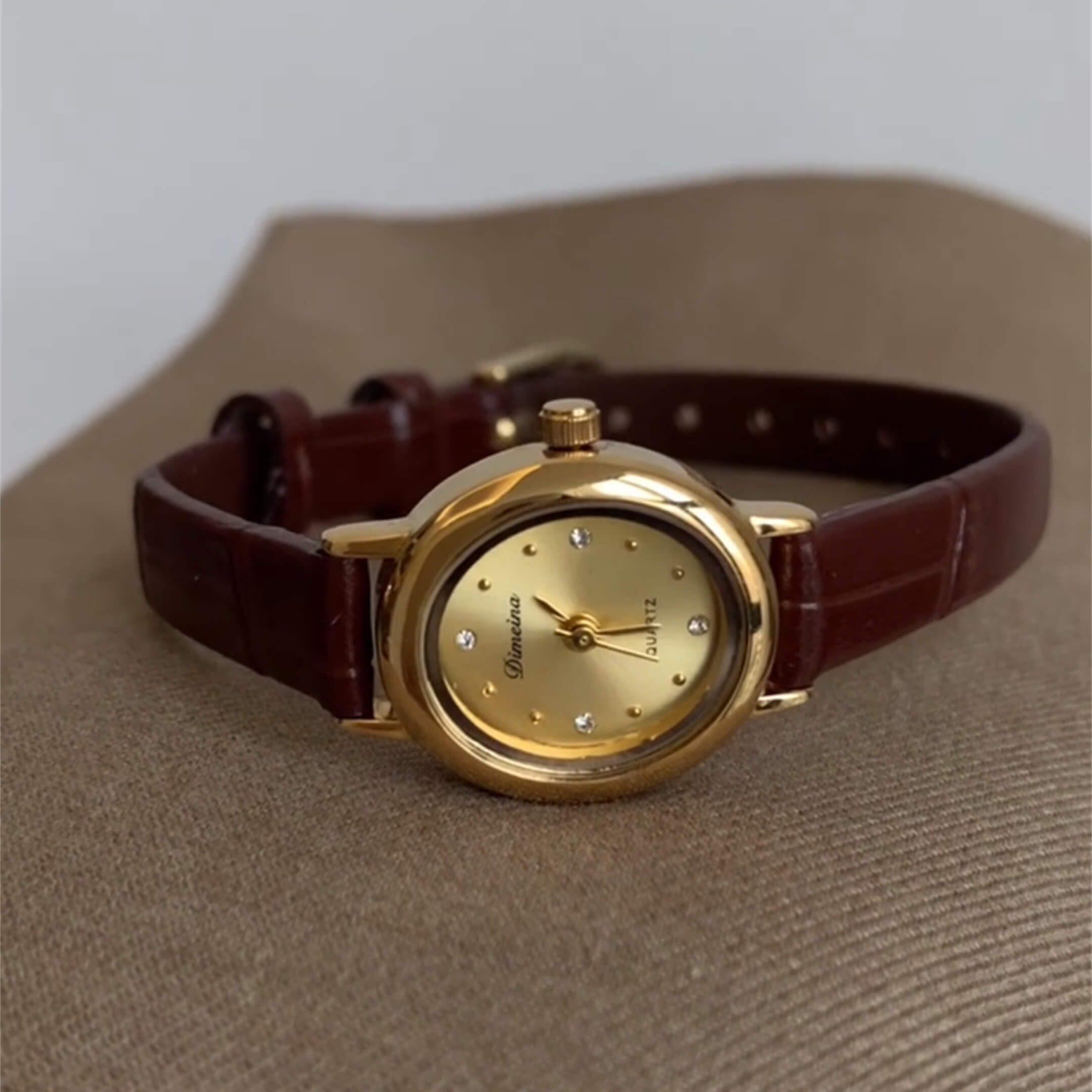 WatchwithSun Minimalist Style Black/Brown Small Face Leather Watch