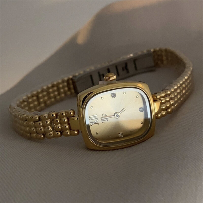 Minimalist Style Gold Square Bracelet Ladies Watch