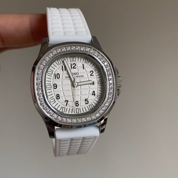Chic Style White/Black Round Genuine Leather Watch