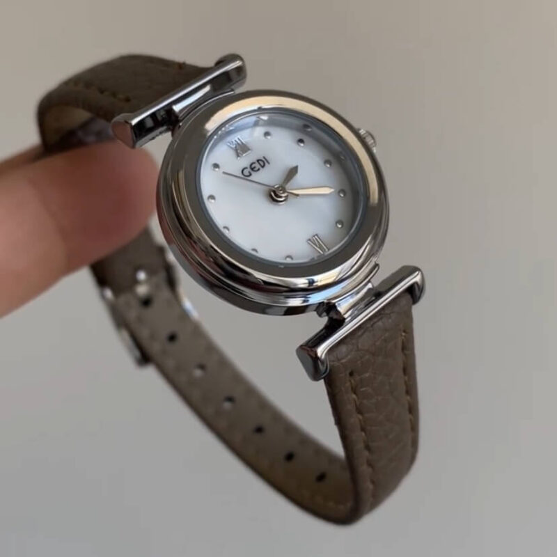 Chic Style Small Round Genuine Leather Watch