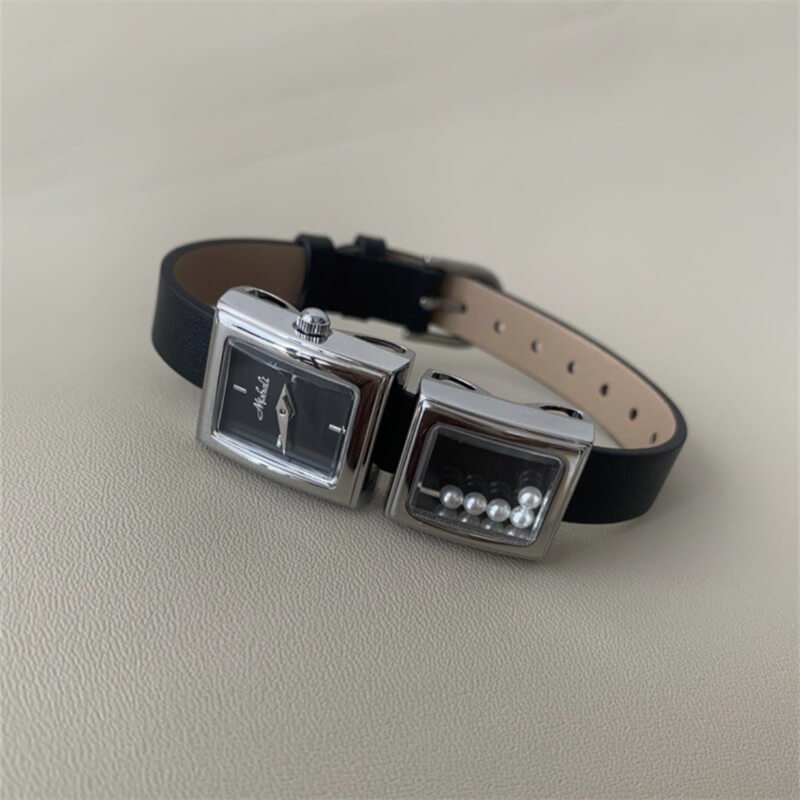 Chic Style Black-Gold Rectangle Flowy Pearl Women’s Watch