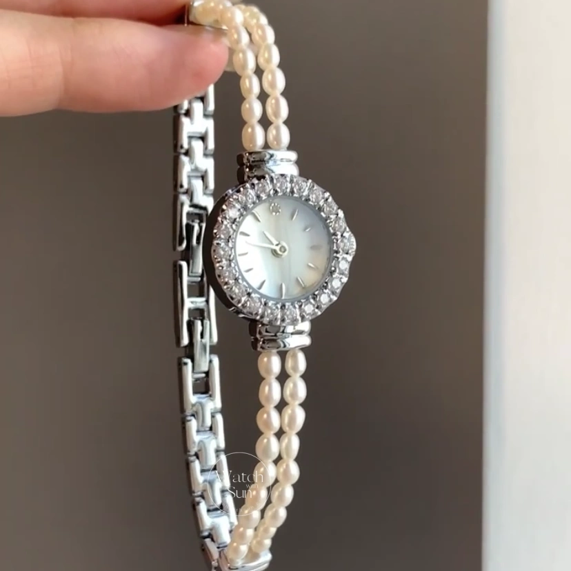 Dainty Gold Watch Elegant Freshwater Pearl Band Watch for Women