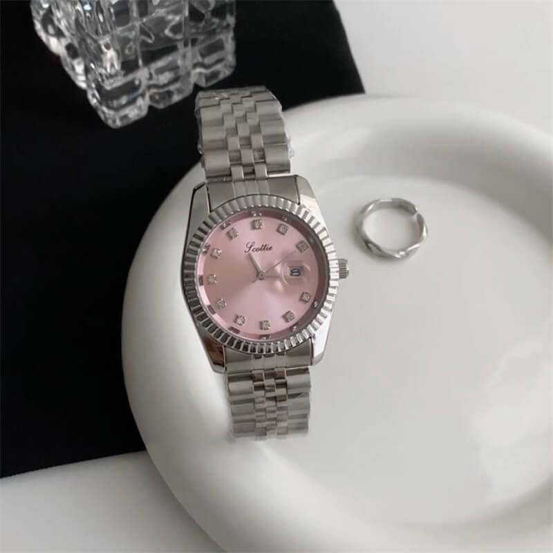 Chic Style Silver-Pink Round Bracelet Watch for Women