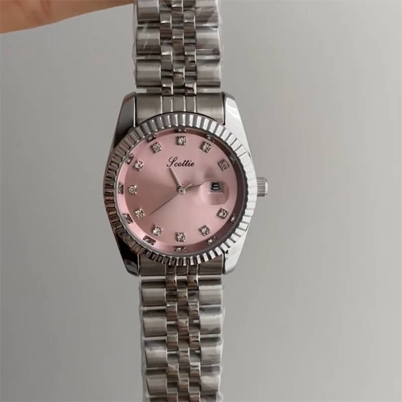 Chic Style Silver-Pink Round Bracelet Watch for Women
