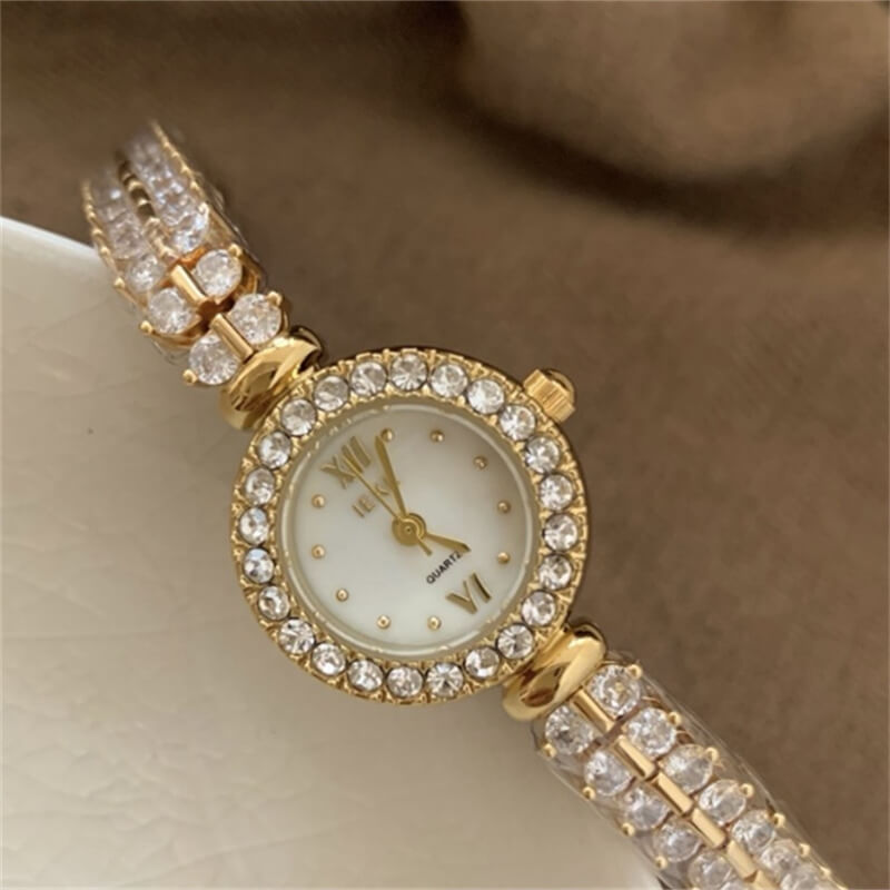 Dainty Gold/Silver Round Stainless Steel Bracelet Watch