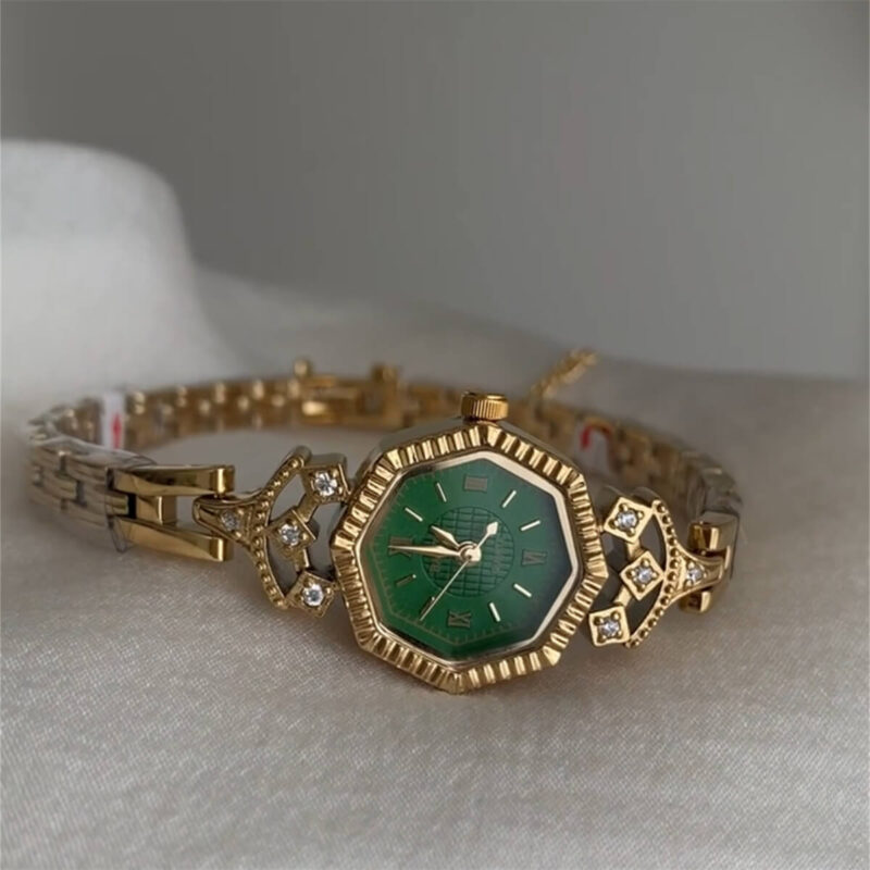 Vintage Style Emerald Green Dial Gold Bracelet Watch