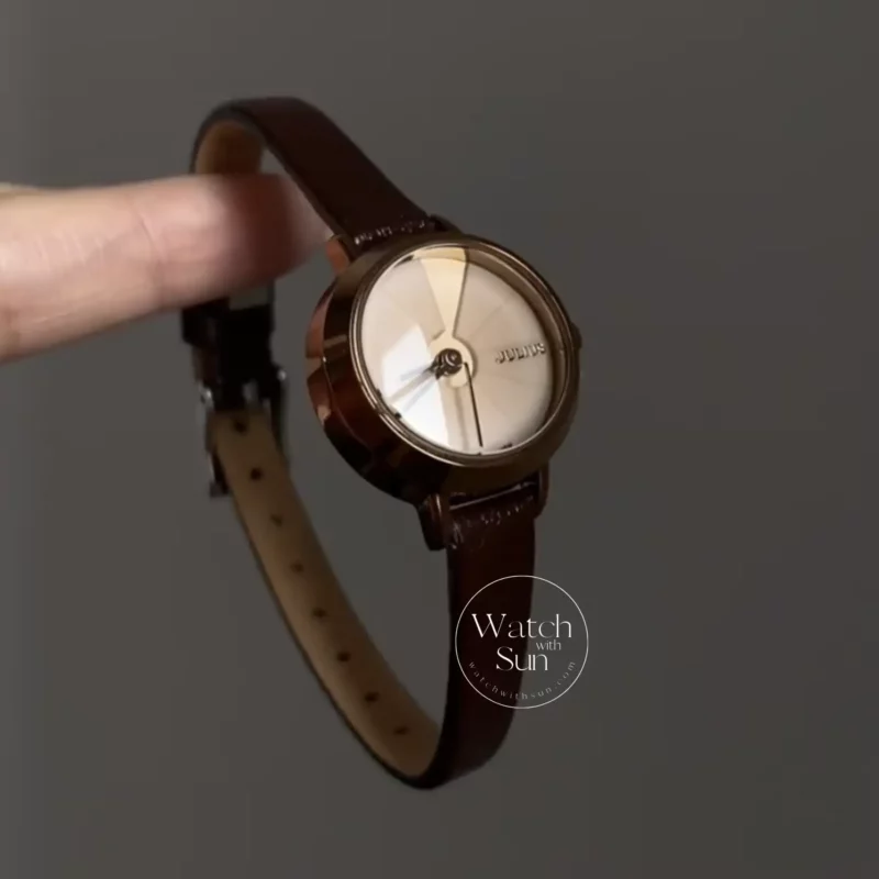 Minimalist Style Brown Round Leather Watch for Women
