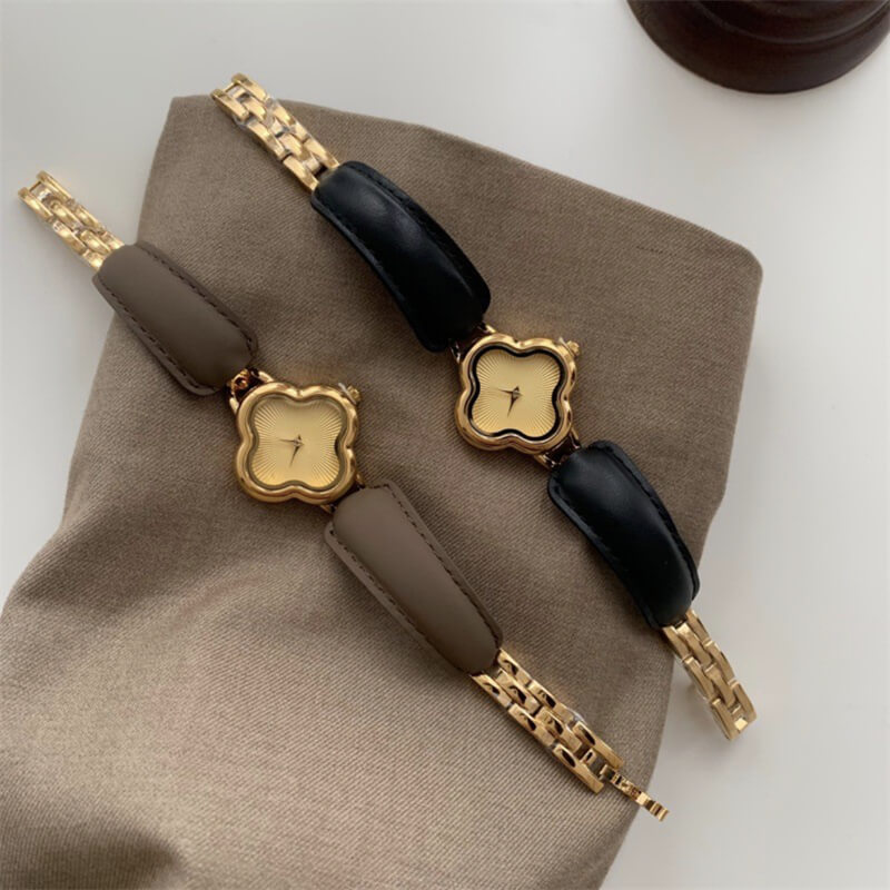 Chic Brown/Black Four Leaf Clover Leather Wristwatch