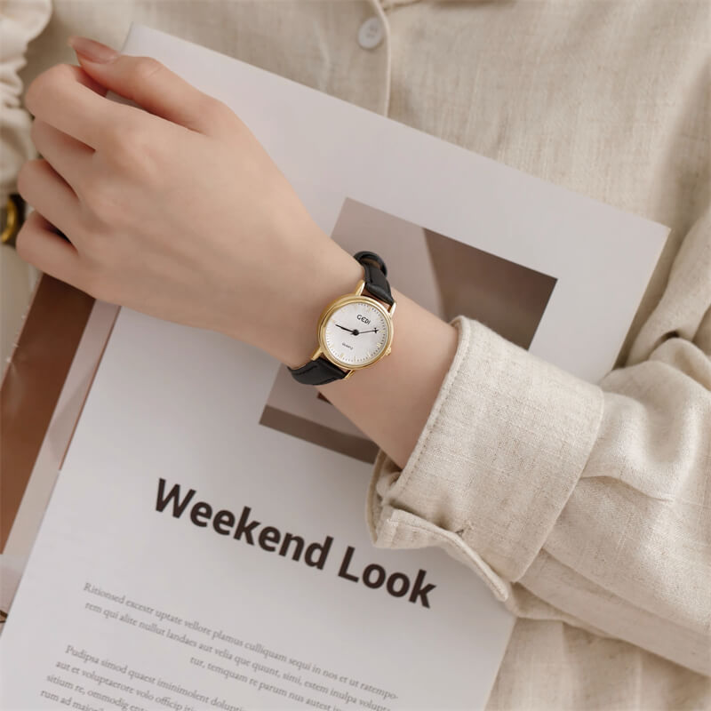 Modern Style Brown Round Leather Watch for Women