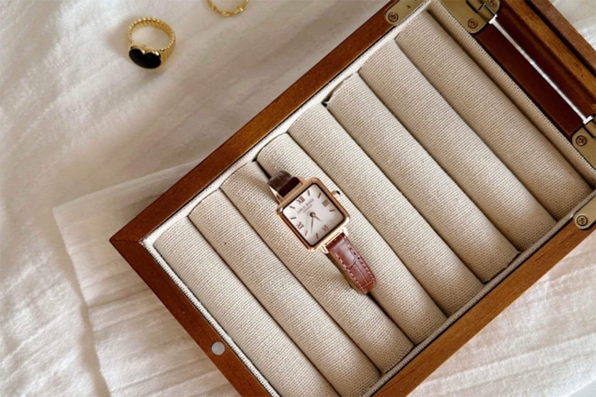 small square women's watch