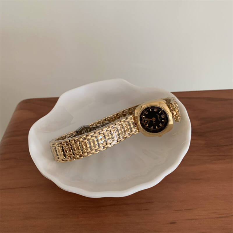 Vintage Style Green Face Gold Bracelet Watch for Women