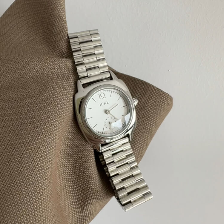 Vintage Gold/Silver Round Face Bracelet Watch for Women