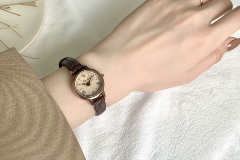Vintage Style Small Round Face Genuine Leather Watch for Women