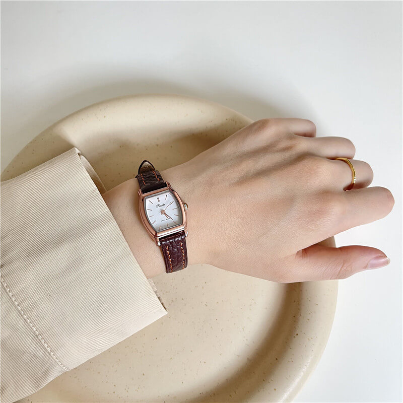 Vintage Style Black/Brown Barrel Leather Ladies Watch