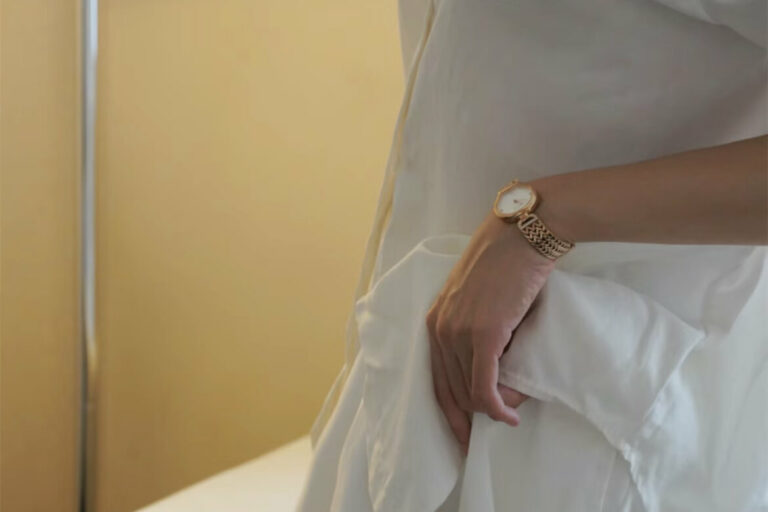 Shell status quo dial belt women's watch wearing diagram