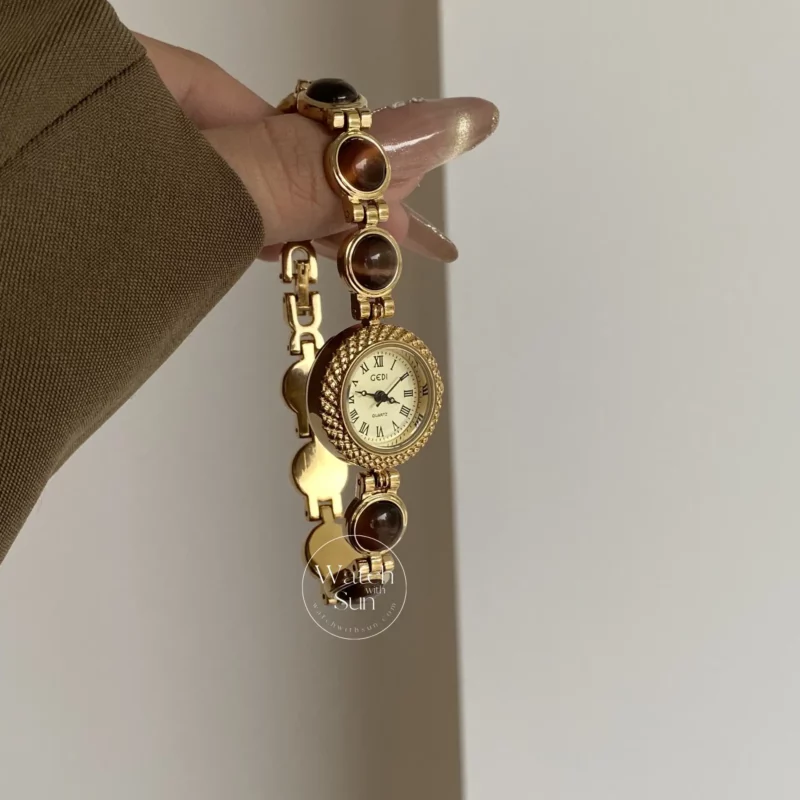 Vintage Round Face Natural Turquoise ＆ Malachite Bracelet Watch