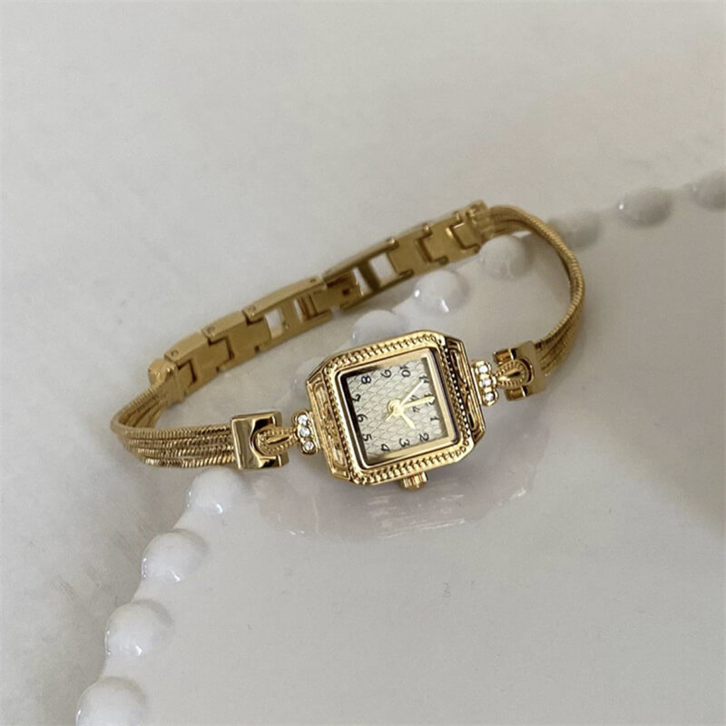Vintage Gold Small Square Chain Watch