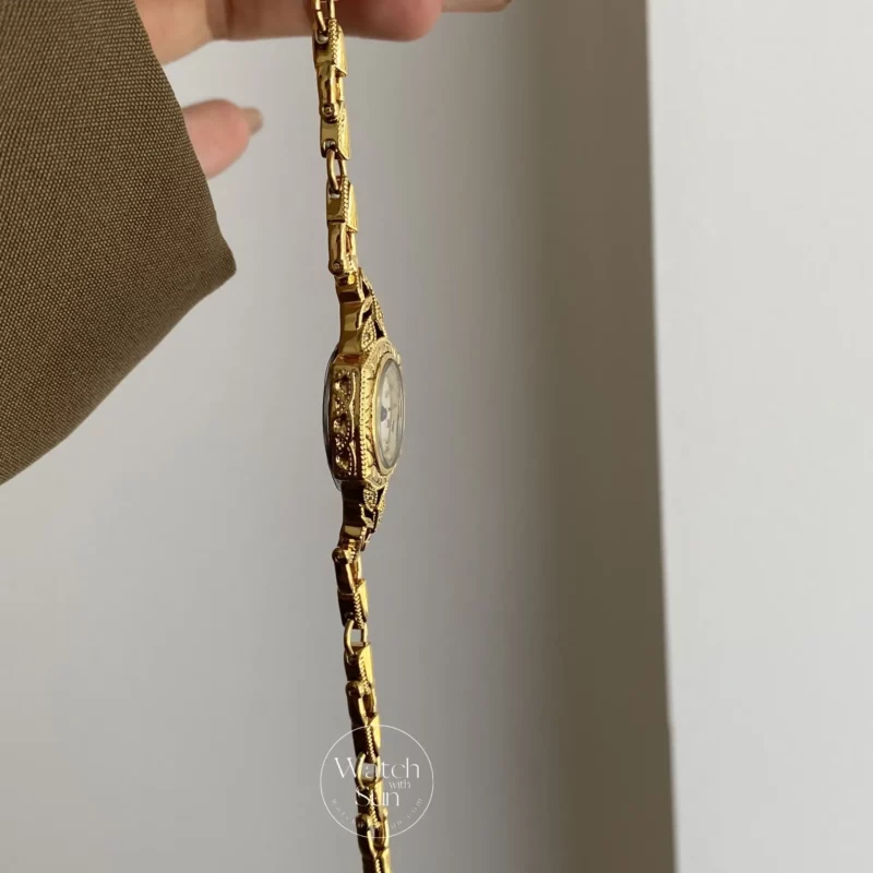 Vintage Gold Watches for Women Mother of Pearl Dial Watches