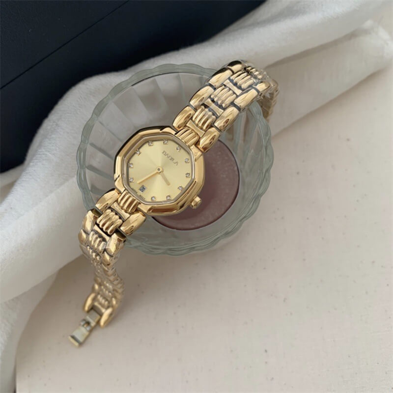 Diamond-Shaped Gold Bracelet Watch