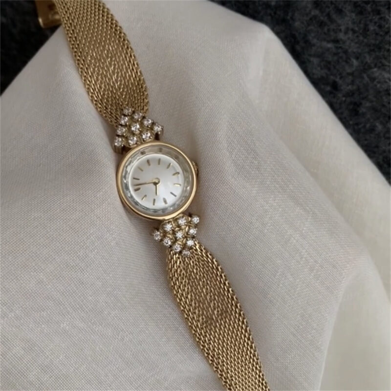 Round Face Gold Stainless Steel watch