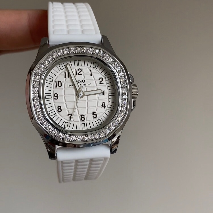 Chic Style White/Black Round Genuine Leather Watch