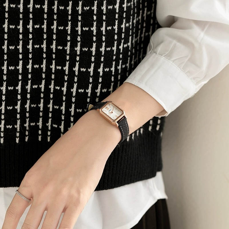 Minimalist Style Blue/Green Rectangle Leather Watch