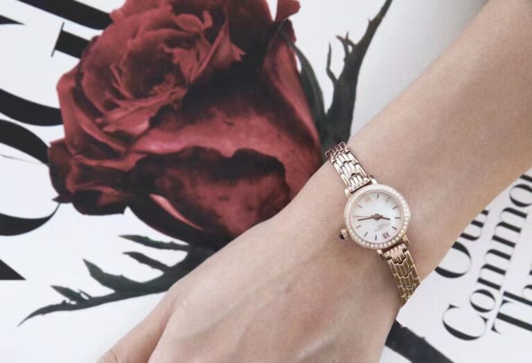 Gold Bracelet White Round Dial Ladies Watch