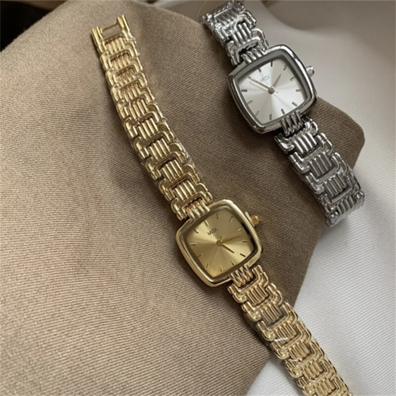 Vintage Style Gold/Silver Square Women’s Bracelet Watch