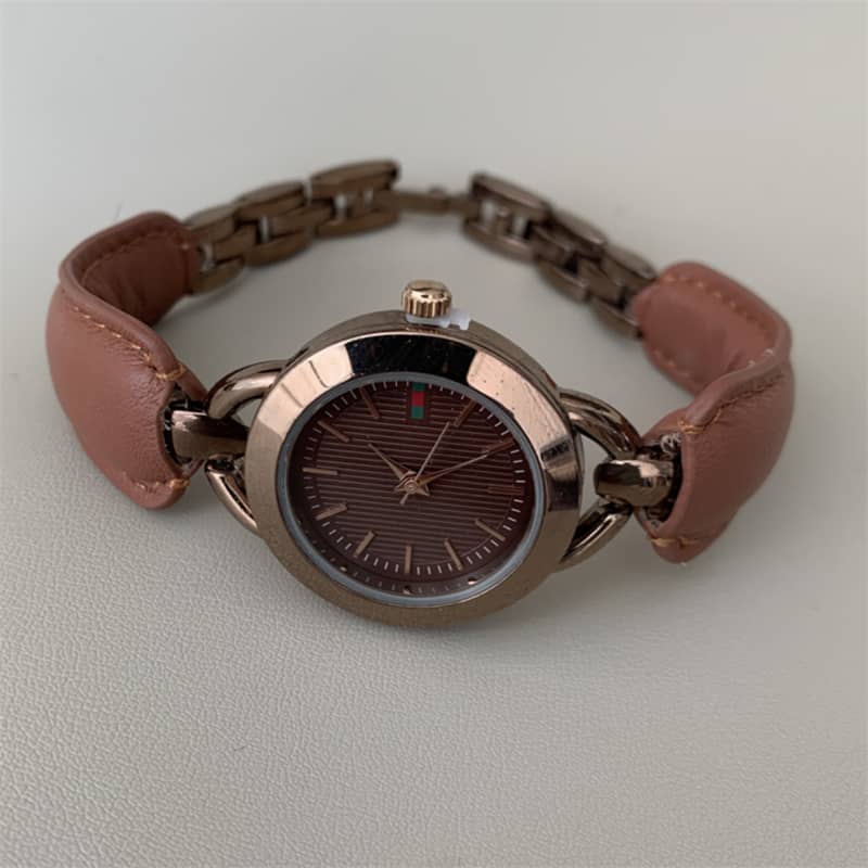 Chic Style Brown/Black Round Leather Ladies Watch