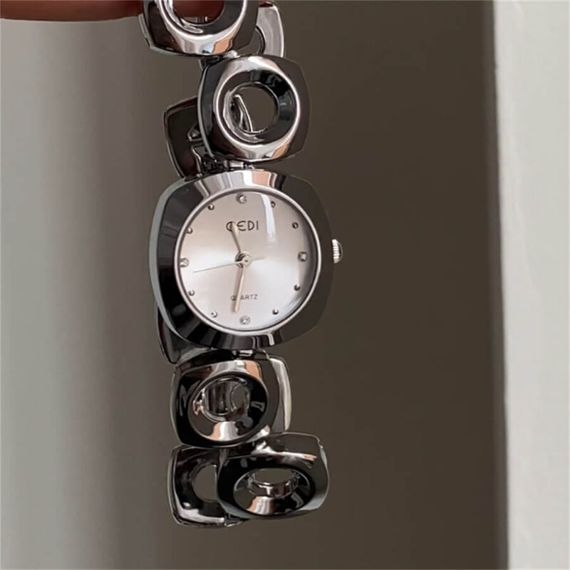 Chic Style Round Face Silver/Brown Chain Wristwatch
