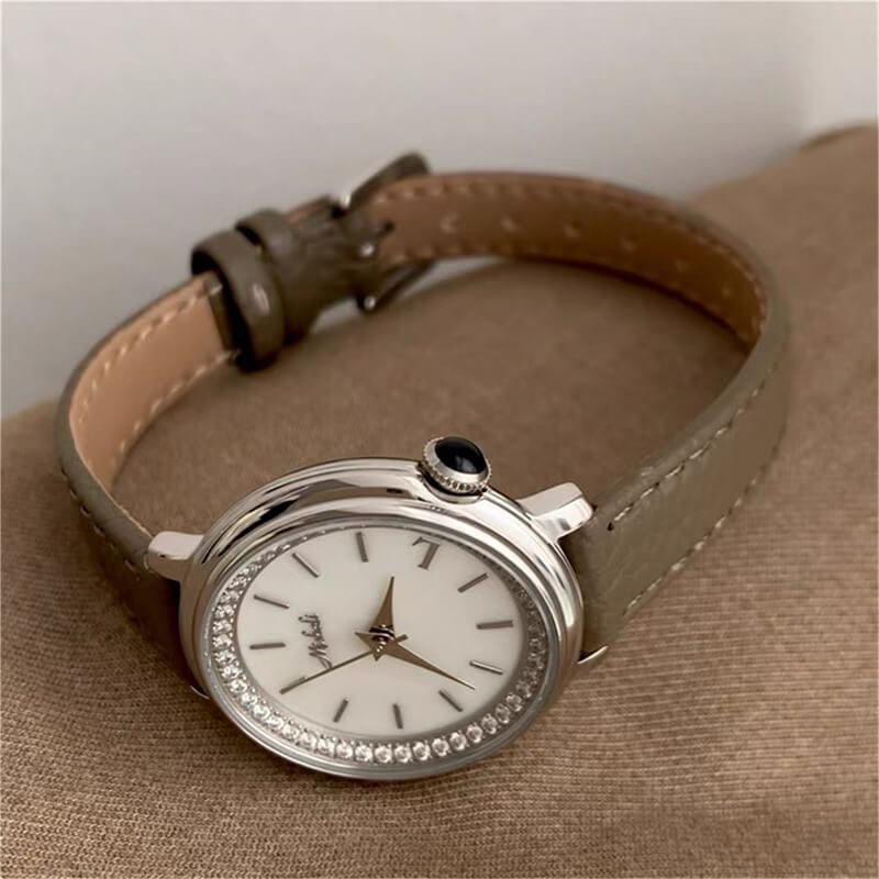 Round Face Leather Ladies Watch