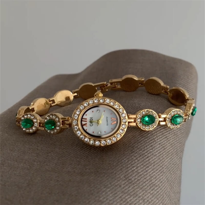Vintage Style Green Zircon Bracelet Watch