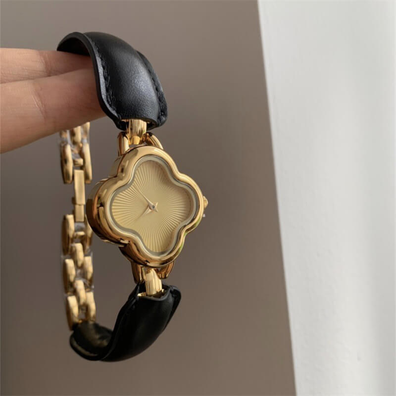 Chic Brown/Black Four Leaf Clover Leather Wristwatch