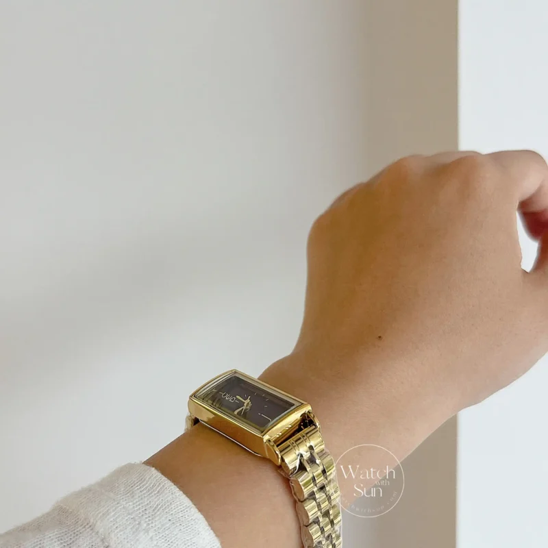 Vintage-Inspired Gold Watch Rectangular Case Burgundy Dial Watch for Women