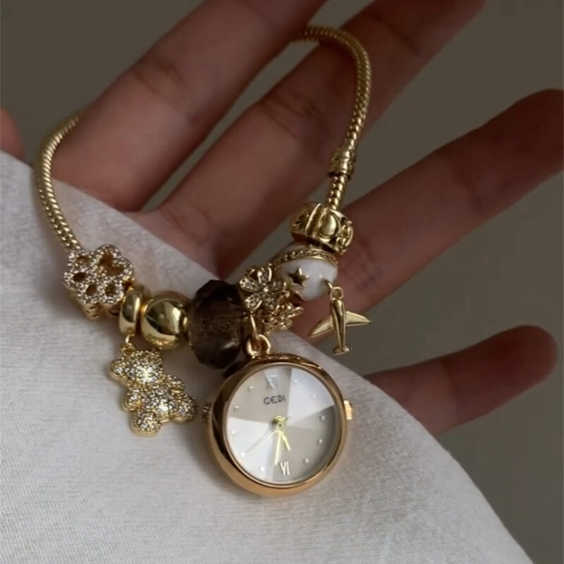 Bracelet charm watch for ladies