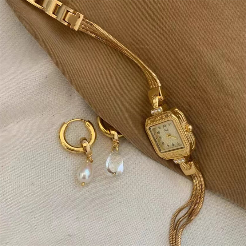 Chic Champagne Square Chain Watch for Women
