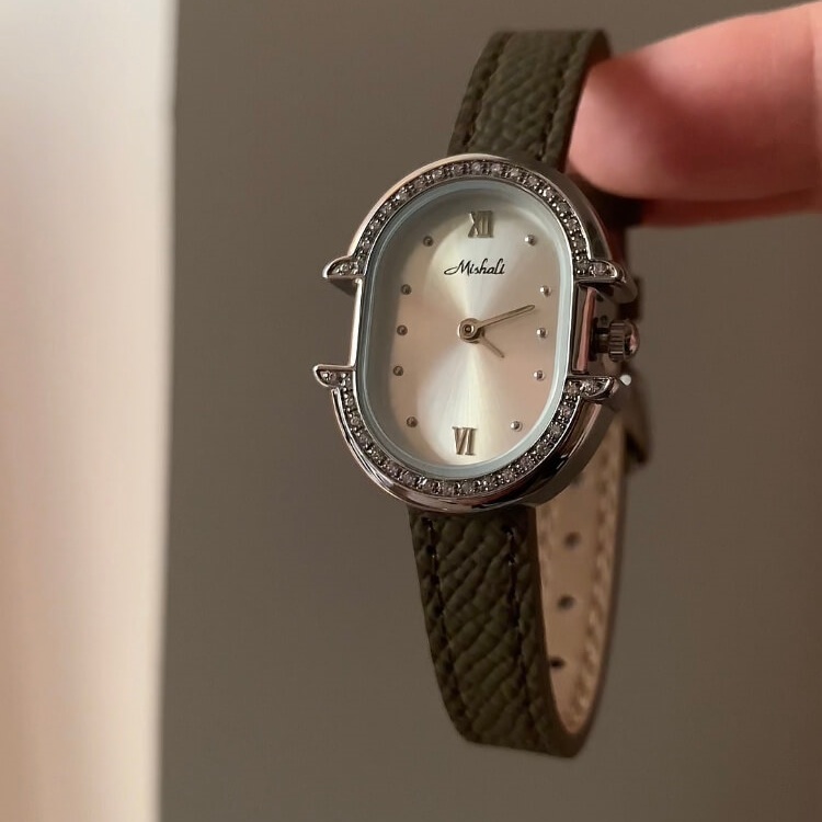 Vintage Style Oval Genuine Leather Watch