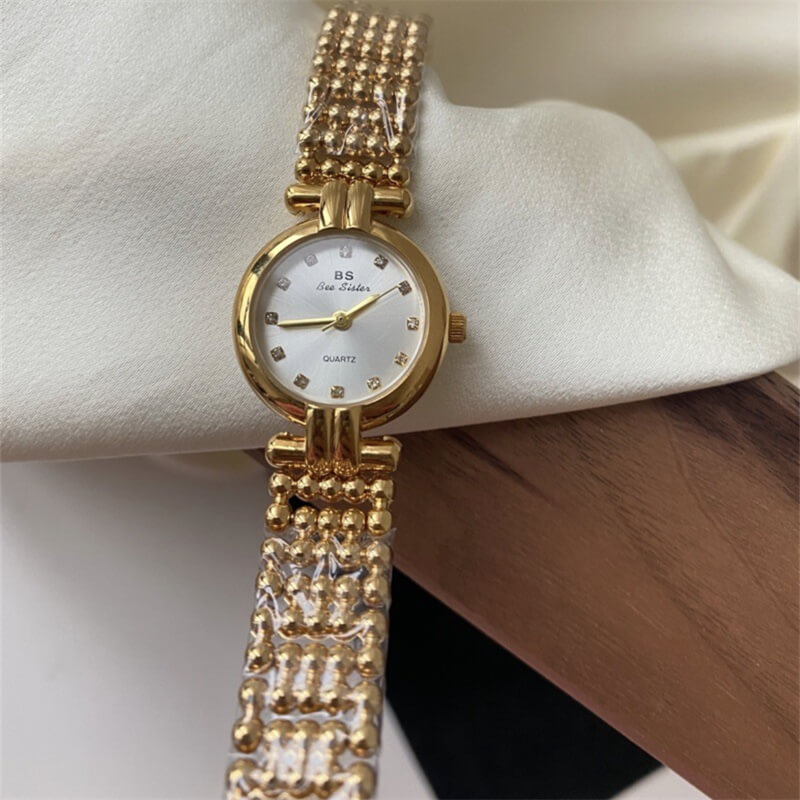 Minimalist Style Gold Round Stainless Steel Bracelet Watch