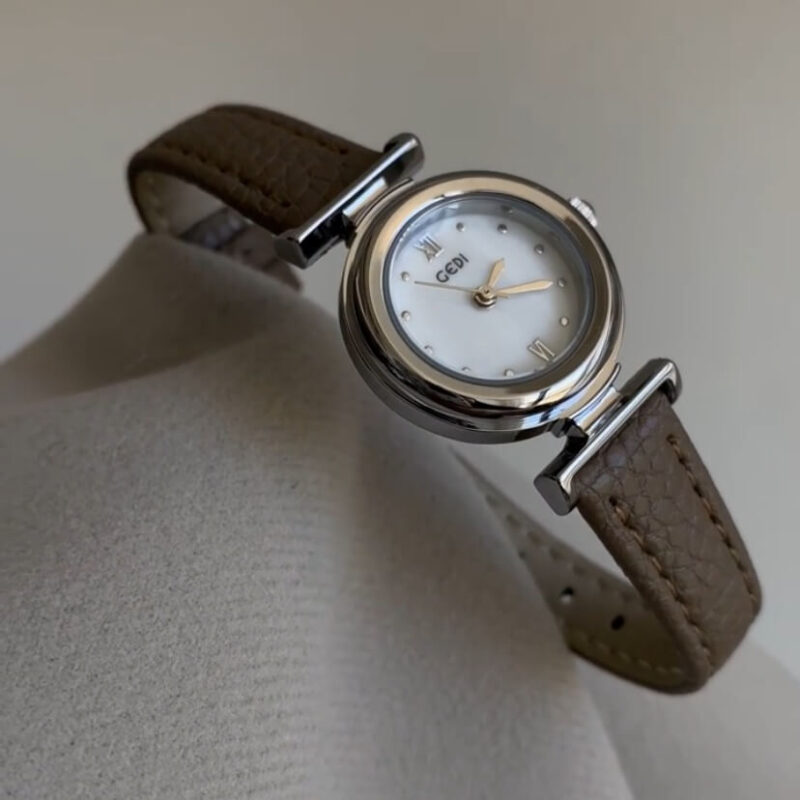 Chic Style Small Round Genuine Leather Watch