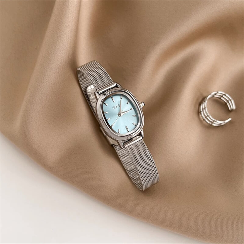Chic Silver Oval Dial Stainless Steel Women’s Watch