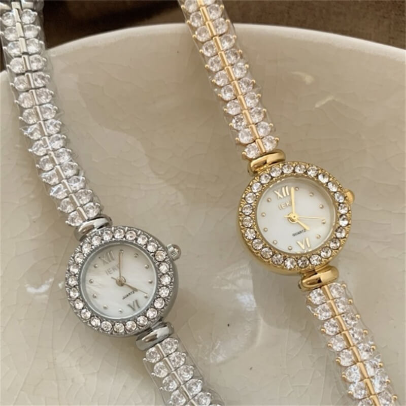 Dainty Gold/Silver Round Stainless Steel Bracelet Watch
