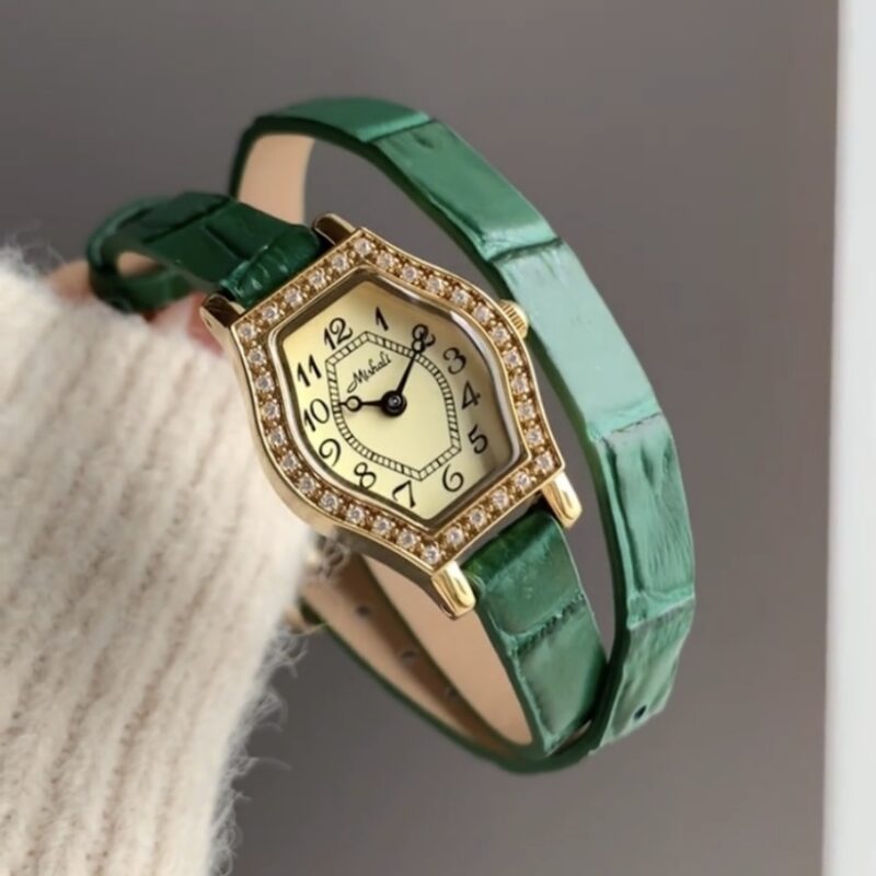 Vintage Small Face Black/Green Leather Ladies Watch