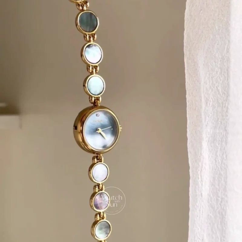 Chic Gold-Blue Mother of Pearl Bracelet Watch